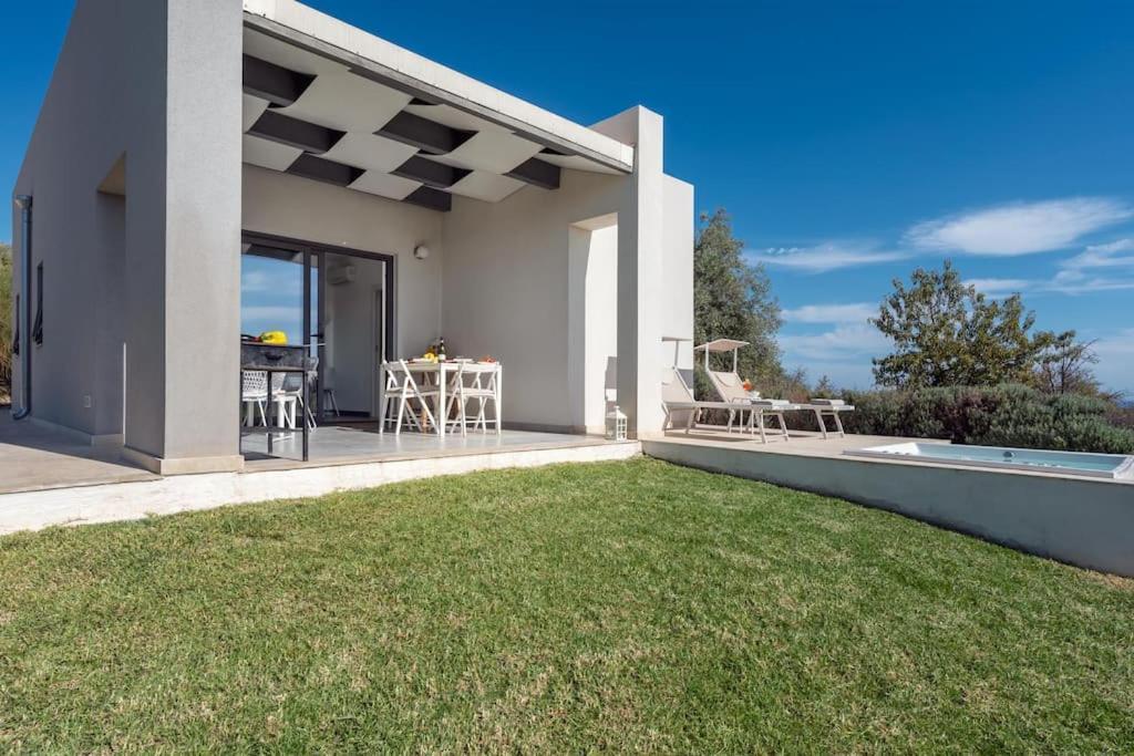 Villa Pettegola Tenuta Il Cavaliere Di Italia Noto- Vista Mare Mini Piscina Idromassaggio Eksteriør bilde