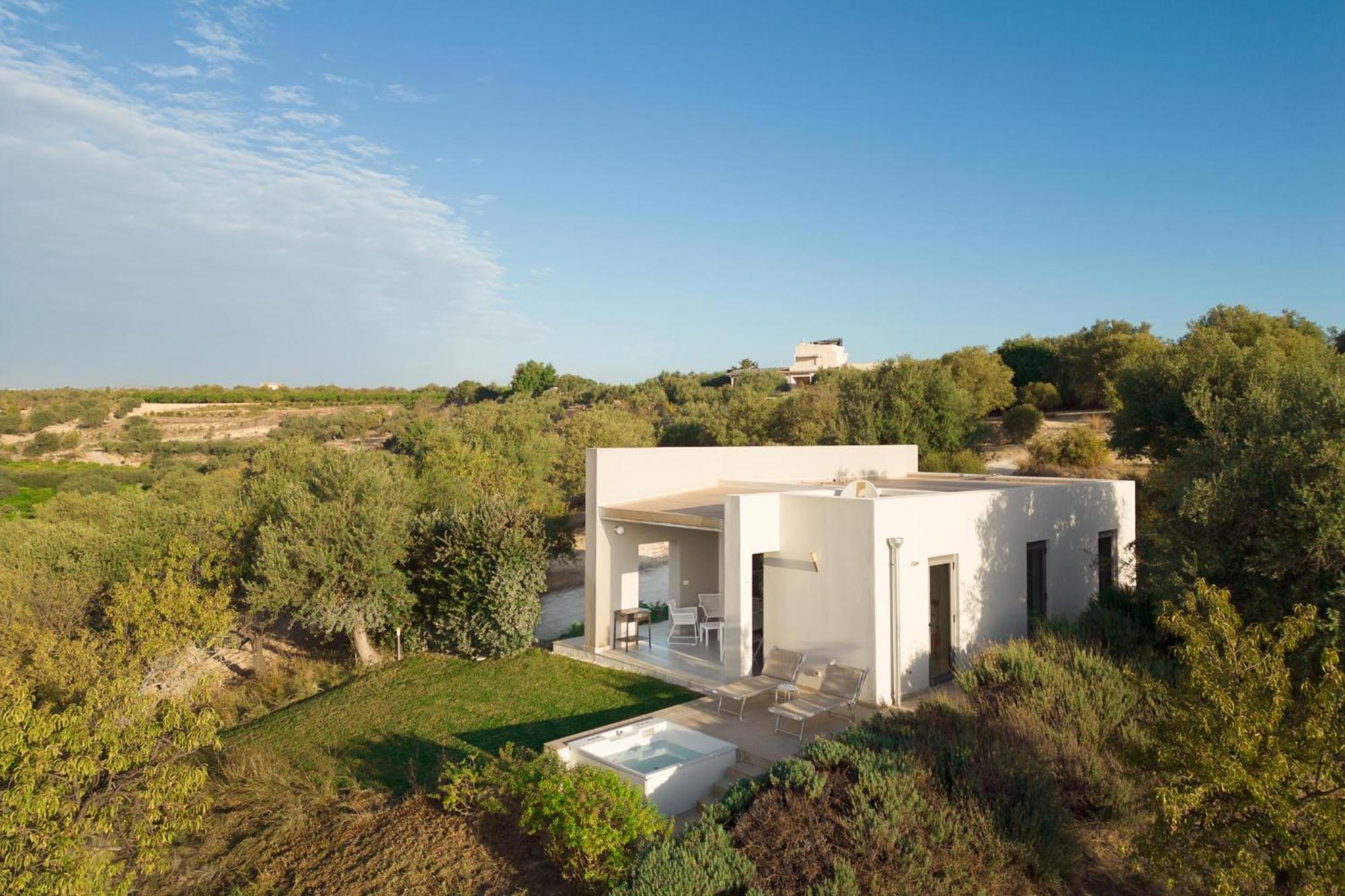 Villa Pettegola Tenuta Il Cavaliere Di Italia Noto- Vista Mare Mini Piscina Idromassaggio Eksteriør bilde